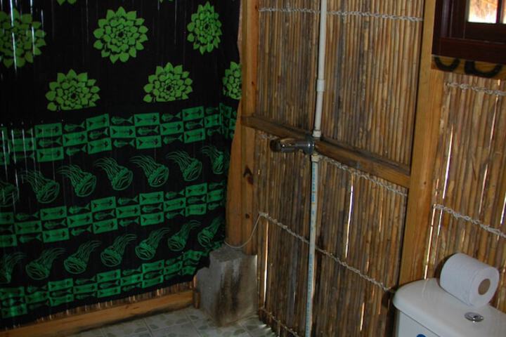 Room 2 of 18