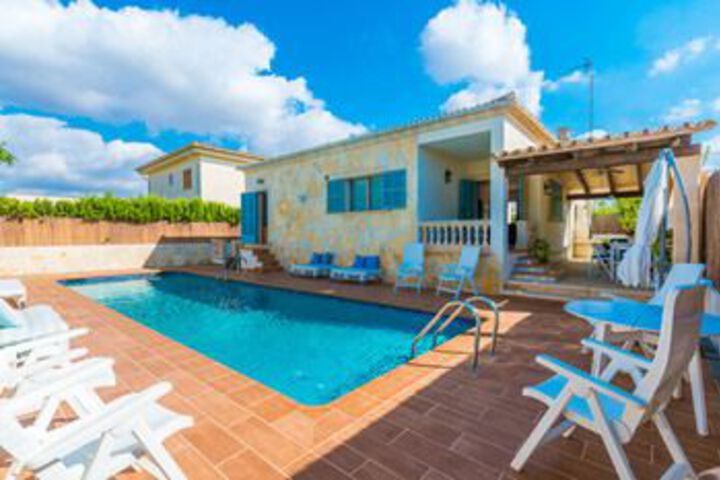 Pool 17 of 27