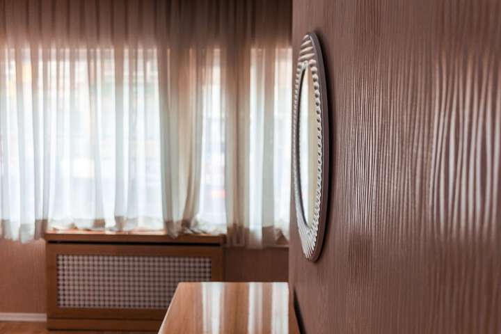Room 28 of 85