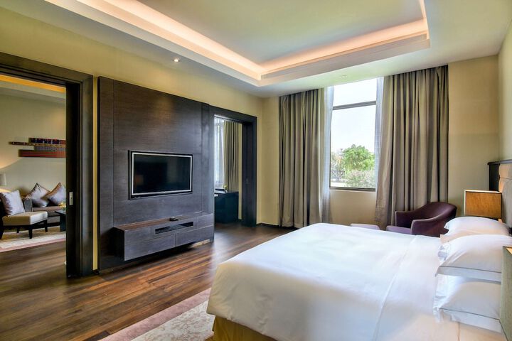Room 29 of 104