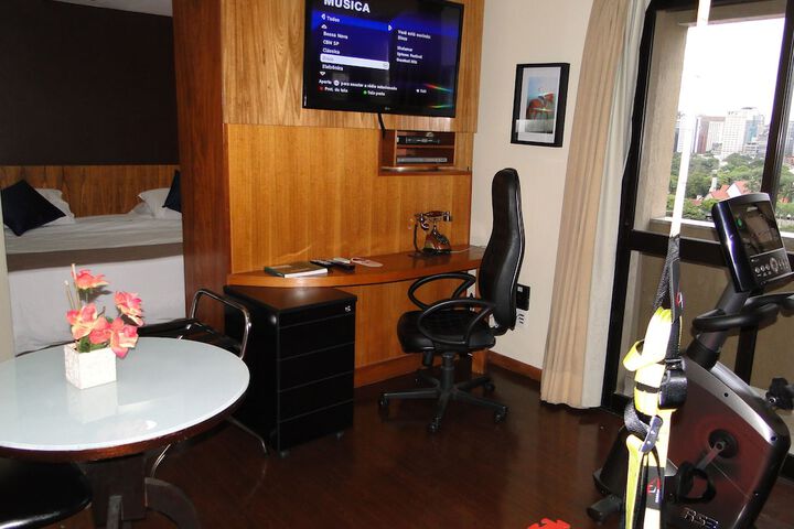 Room 12 of 53