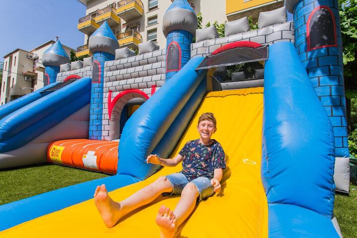 Childrens Activities 21 of 48