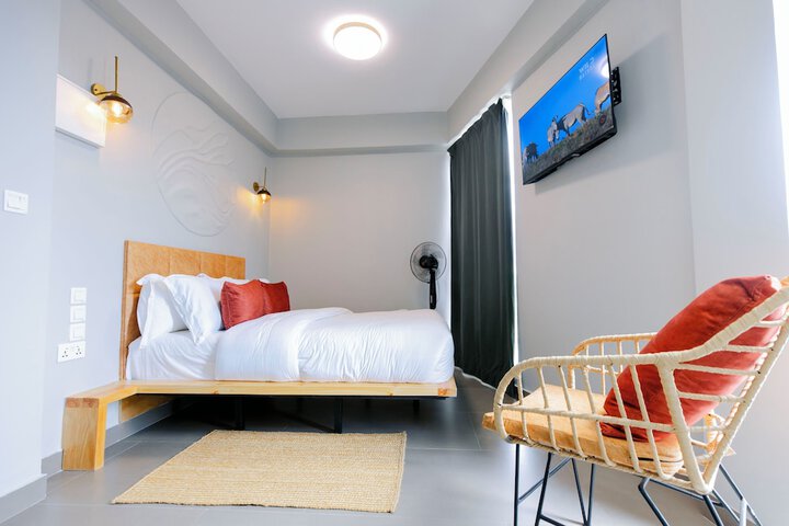 Room 13 of 61