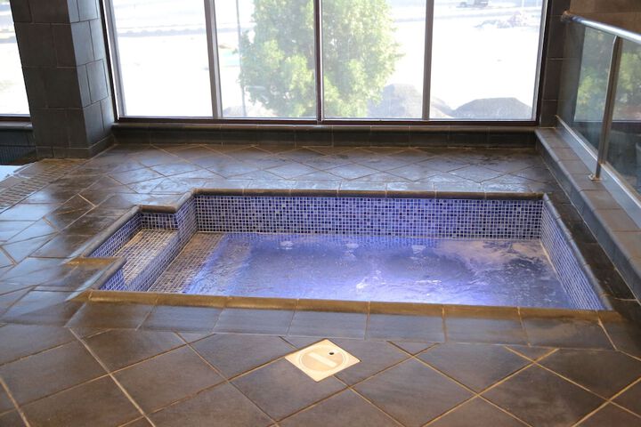 Pool 47 of 67