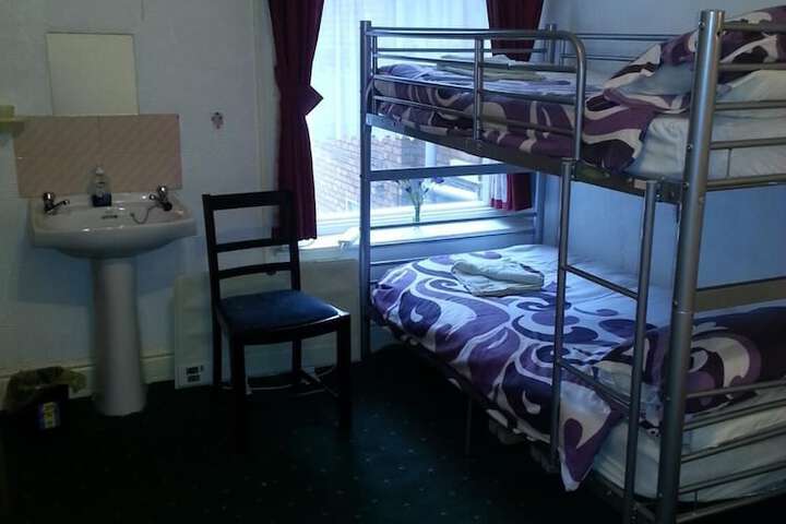 Room 17 of 72