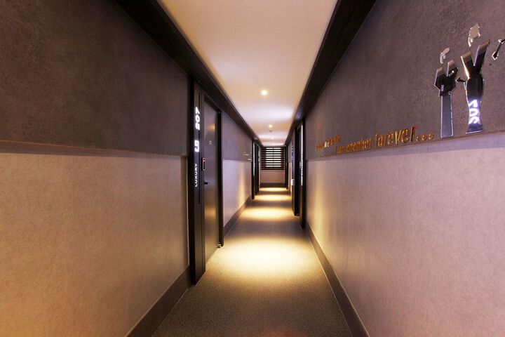 Hotel Interior 16 of 75