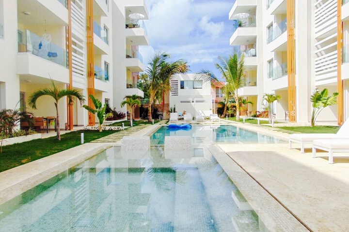 Pool 16 of 19