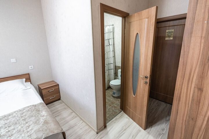Room 7 of 26