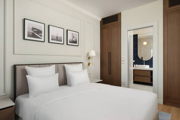 Room 21 of 148