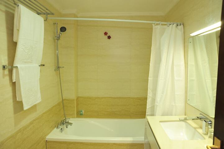 Room 20 of 27