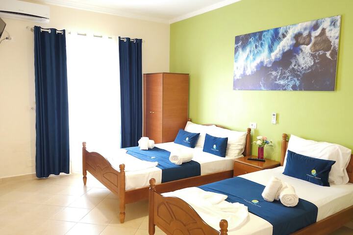 Room 2 of 21
