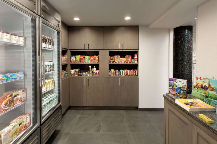 Snack bar