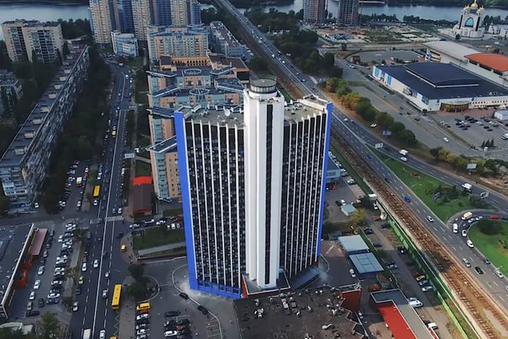 Hotel 77 of 77