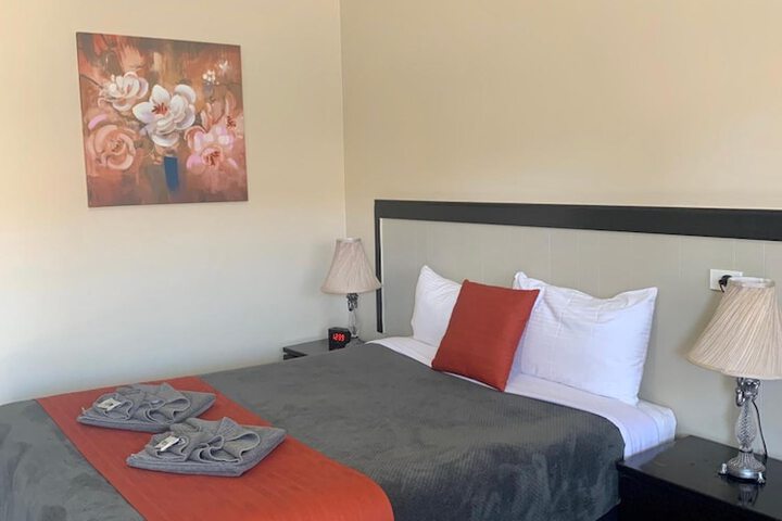 Room 10 of 55