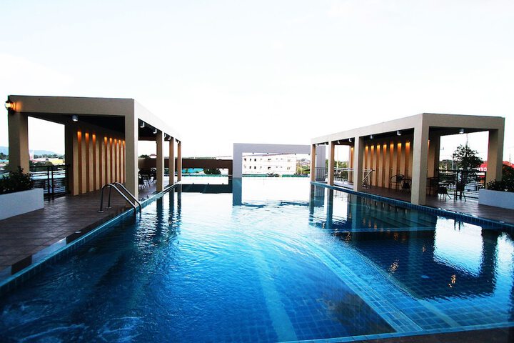 Pool 64 of 79