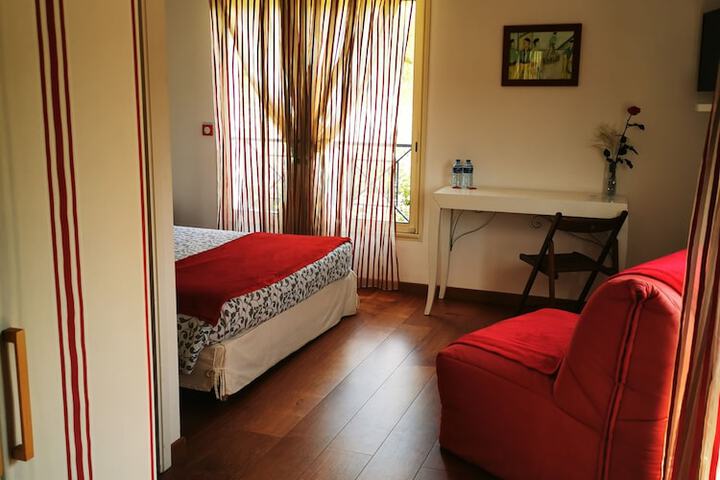 Room 11 of 47