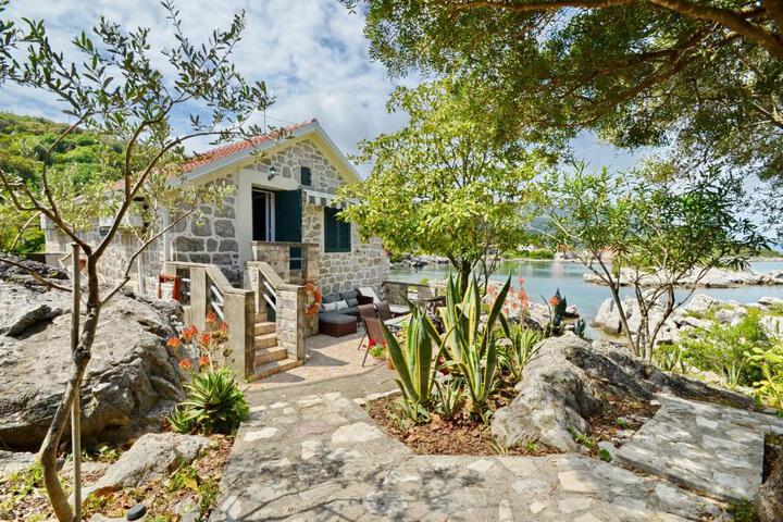 Holiday Home Brinic