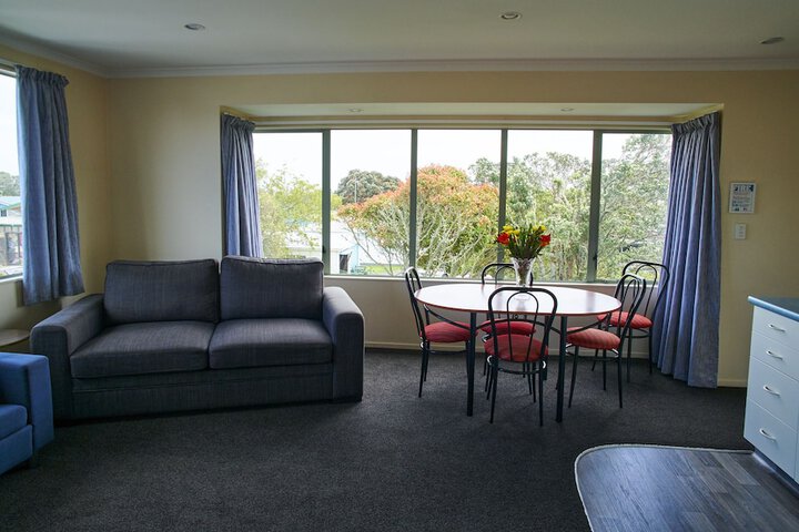Room 21 of 42