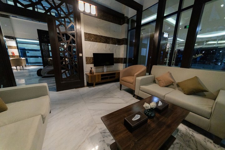 Hotel Interior 18 of 109