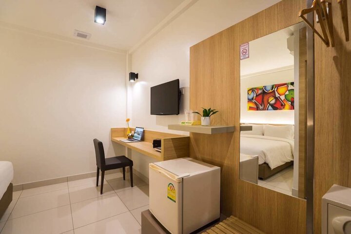 Room 3 of 25