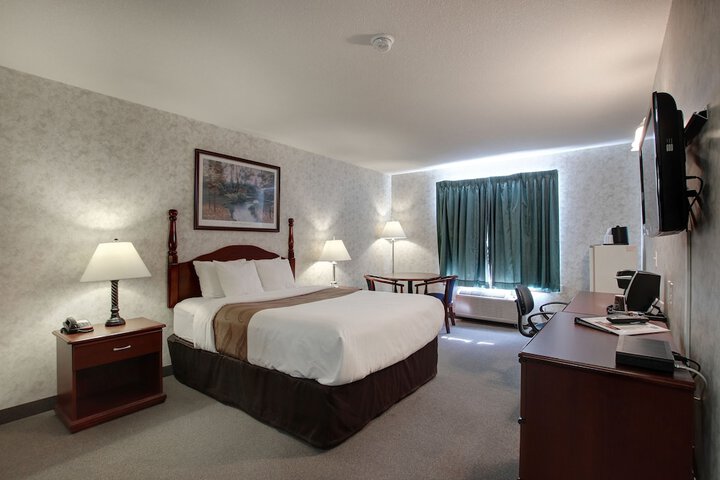Room 3 of 12