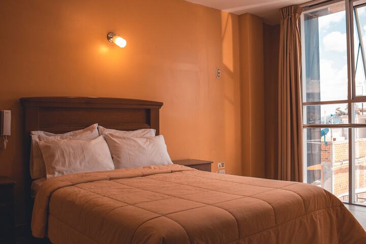 Room 6 of 30