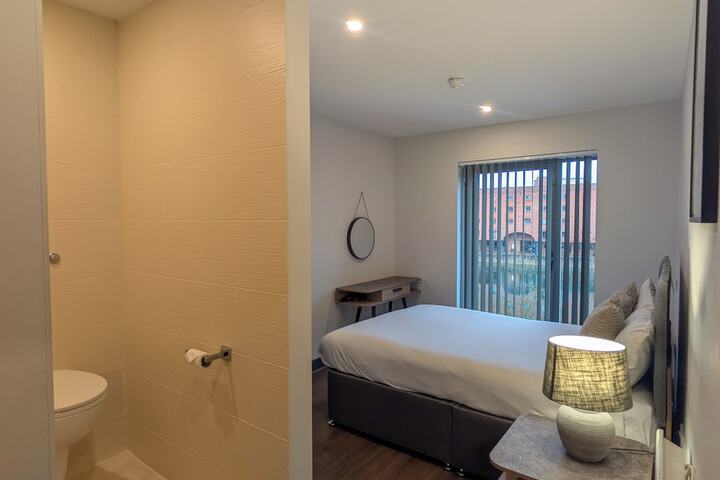 Room 18 of 83
