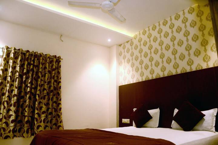 Room 20 of 57