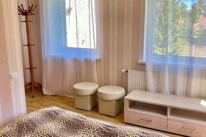 Room 7 of 31