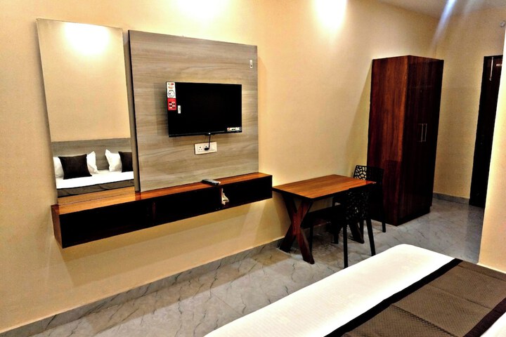 Room 19 of 47