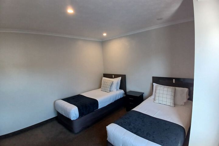 Room 29 of 120