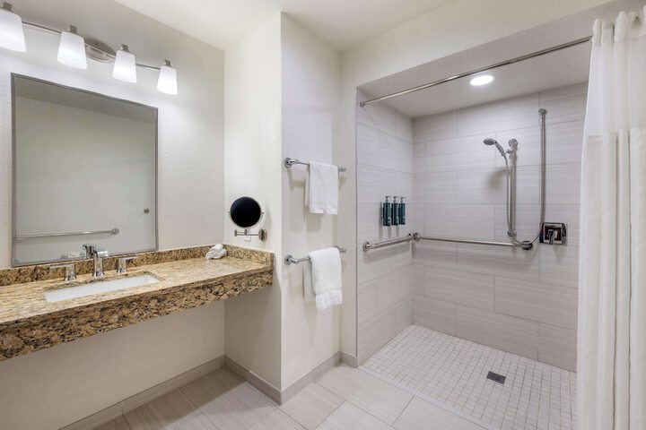 Bathroom shower