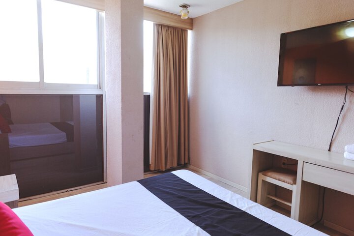 Room 37 of 53