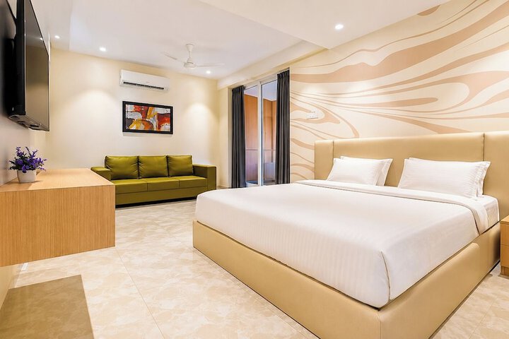 Room 33 of 117