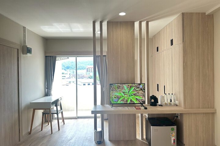 Room 82 of 167