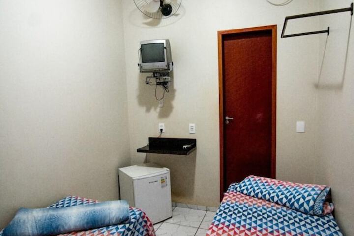 Room 8 of 35