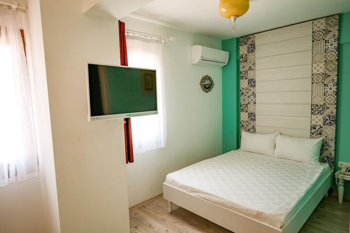 Room 19 of 27