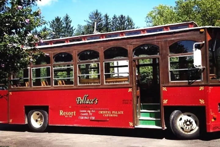 Exterior of POLLACES FAMILY RESORT