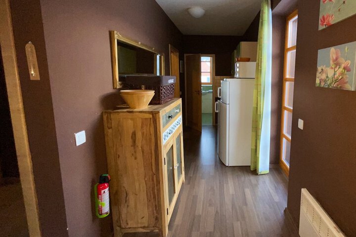 Room 58 of 194
