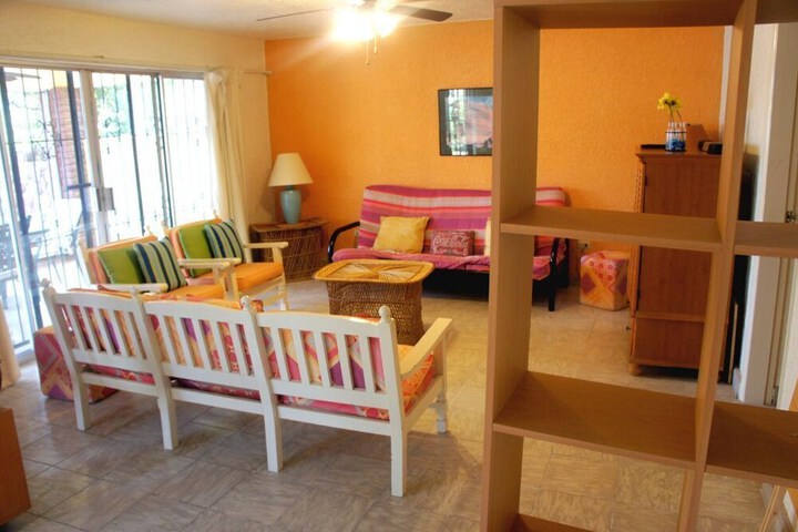 Room 10 of 19