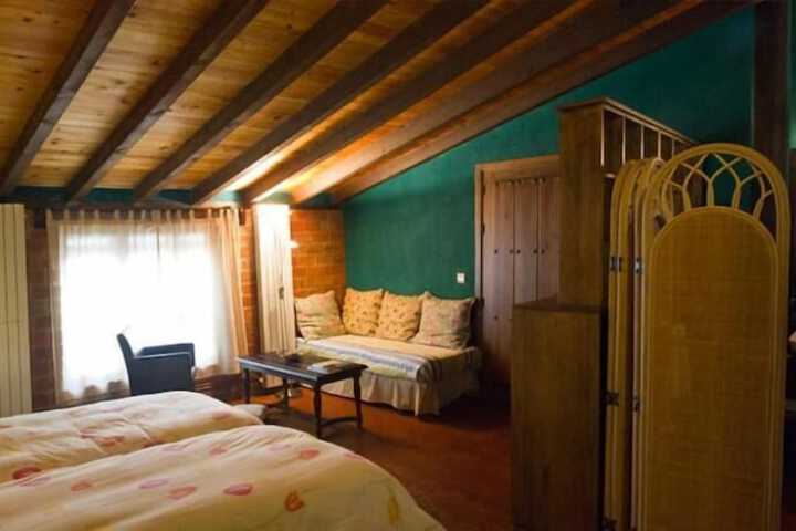 Room 10 of 54