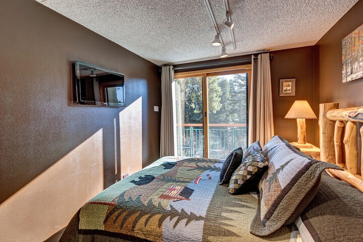 Room 3 of 22