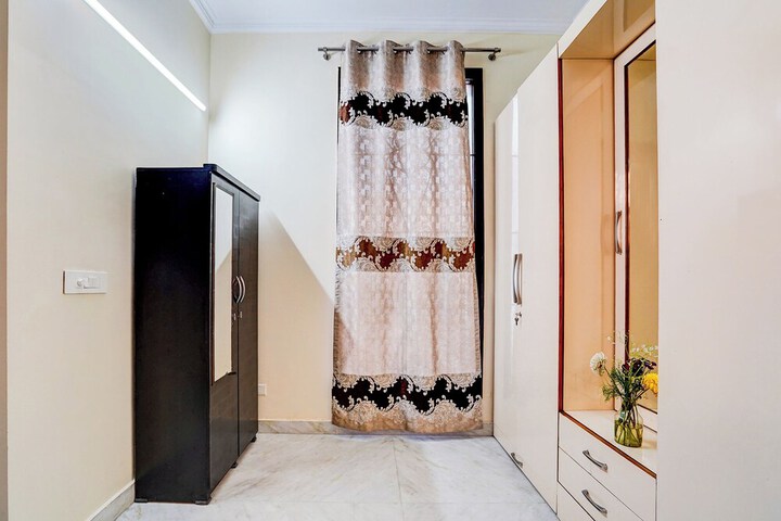 Room 18 of 26