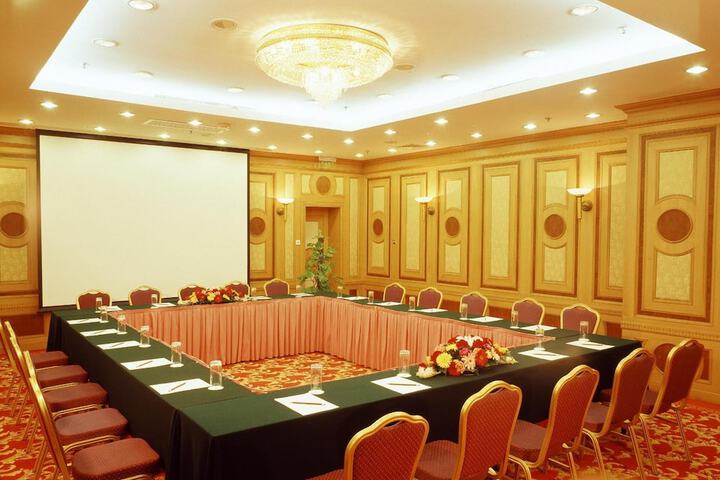 Meeting 33 of 37
