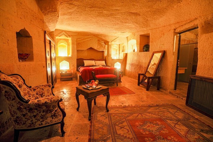 Room 10 of 53