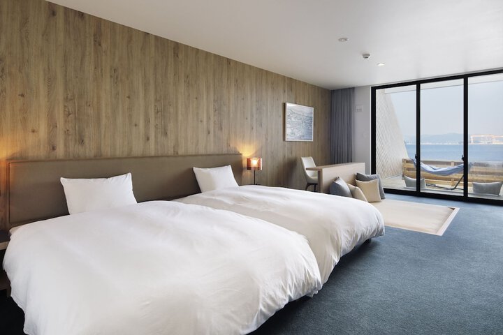 Room 27 of 173