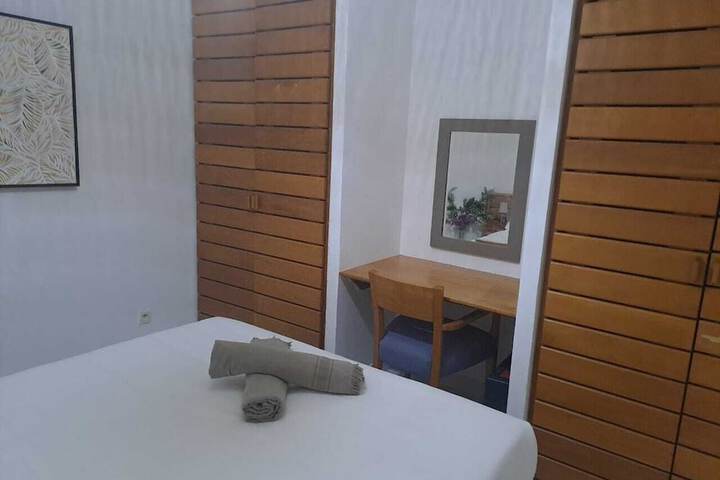 Room 18 of 113