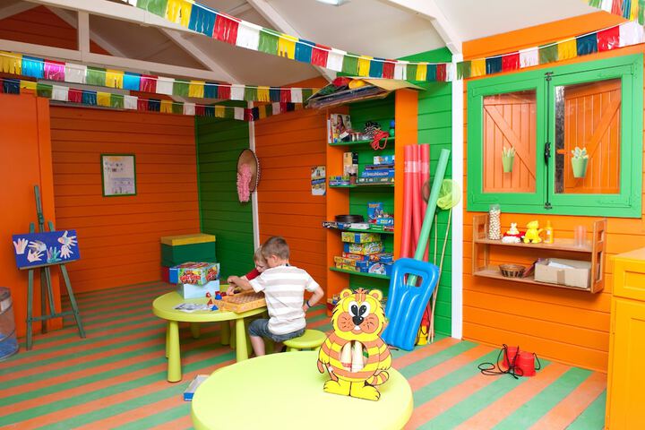 Children's play area - indoor