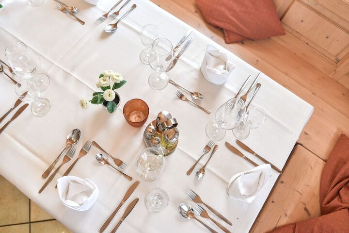 Dining 37 of 62