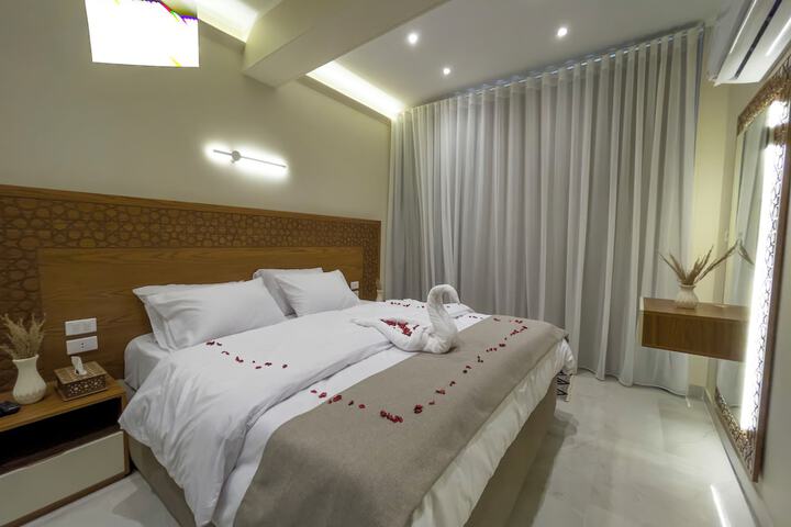 Room 30 of 74